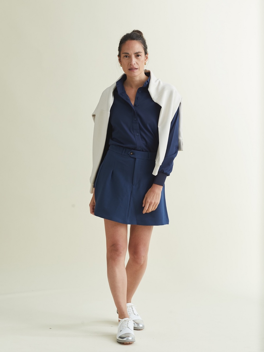 NWT A PUTNAM navy Raglan Button Up in dress blues
